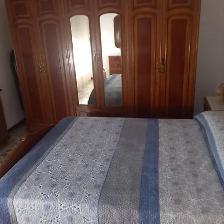 Trini Salobrena